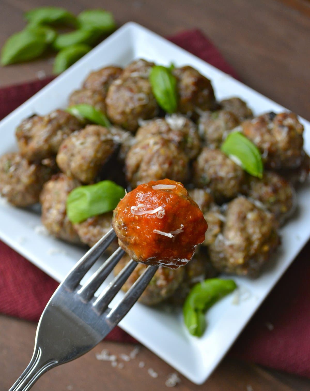 Italian Meatballs with Ricotta and Basil Maebells