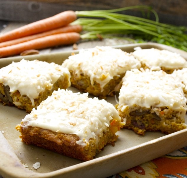 Carrot Cake Bars with Vanilla Cream Cheese Icing Maebells