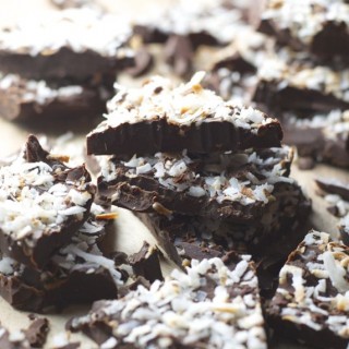 Coconut Mocha Bark, just 4 super simple ingredients! www.maebells.com