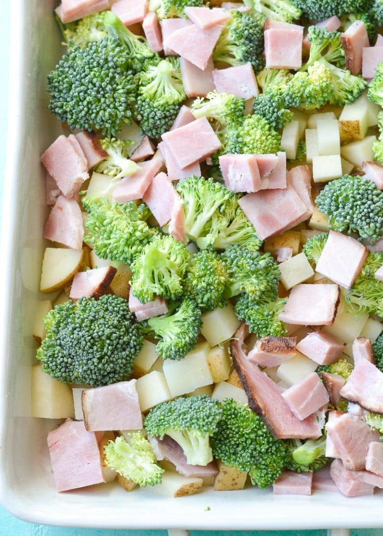 Cheesy Potato, Broccoli, and Ham Bake Maebells