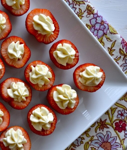 Cheesecake Stuffed Strawberries