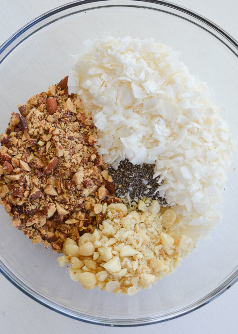 Toasted Coconut Granola (low carb + keto) Maebells