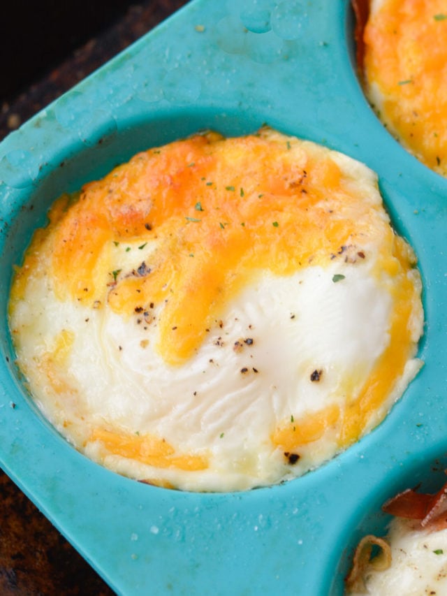 Easy Cheddar Baked Eggs Maebells
