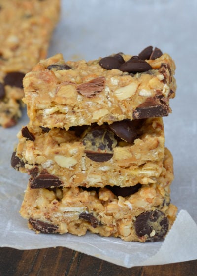 This easy Grain Free Granola Bar recipe is the perfect no bake snack! Loaded with fruit, nuts and protein rich peanut butter this is the perfect heathy snack! 