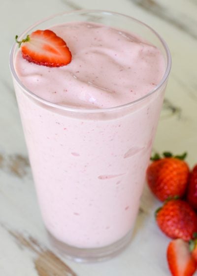 This Strawberry Banana Smoothie is packed with good-for-you ingredients, but it tastes just like a milkshake! Perfect for breakfast or as a snack.
