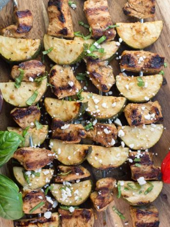 These Easy Grilled Chicken and Zucchini Skewers are keto, low carb and gluten free! These summer kabobs are perfect on their own or on top of a big greek salad! #keto #mealprep