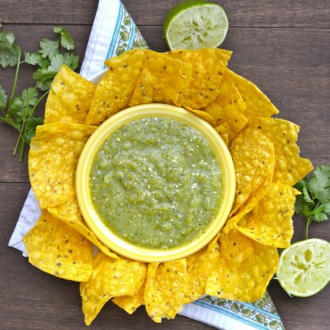 Roasted Tomatillo and Jalapeno Salsa, the easiest Salsa Verde ever! Just roast and toss in the blender!