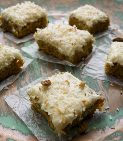 Carrot Cake Bars with Vanilla Cream Cheese Icing! So delicious and gluten free! www.maebells.com