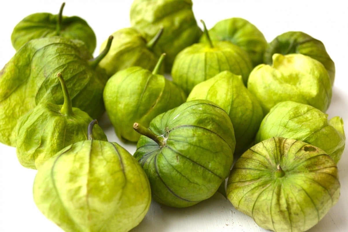 Roasted Tomatillo and Jalapeno Salsa Maebells