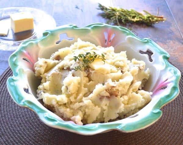 Mom's Mashed Potatoes, the only mashed potato recipe you will ever need! www.maebells.com