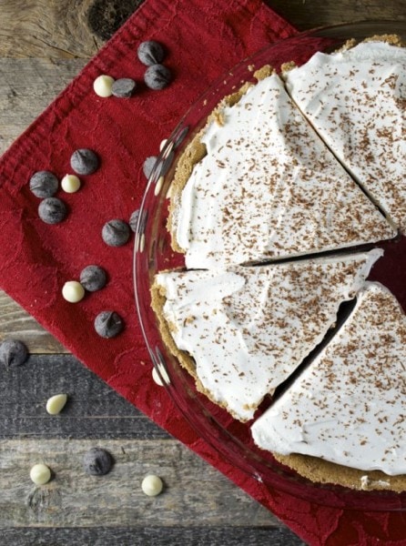 No Bake Peppermint Mocha Pie! Totally #glutenfree and perfect for the #holidays! www.maebells.com
