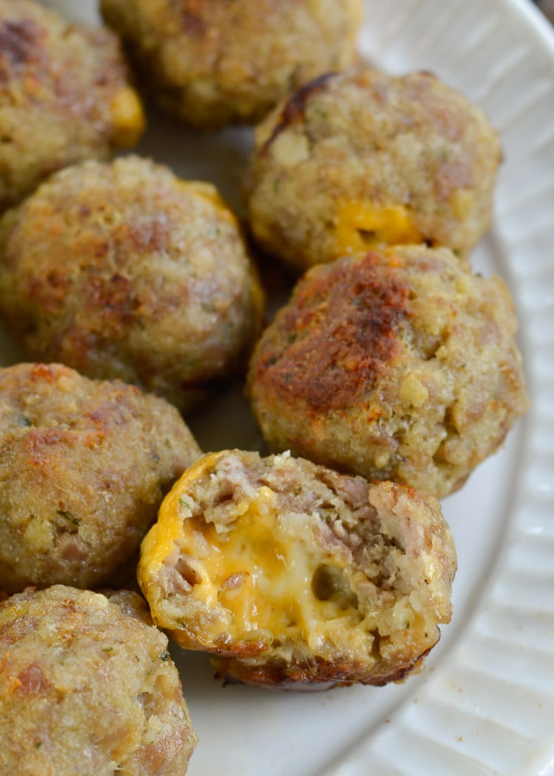 These five ingredient Cheddar Stuffed Meatballs are the low carb perfect appetizer or easy dinner recipe!