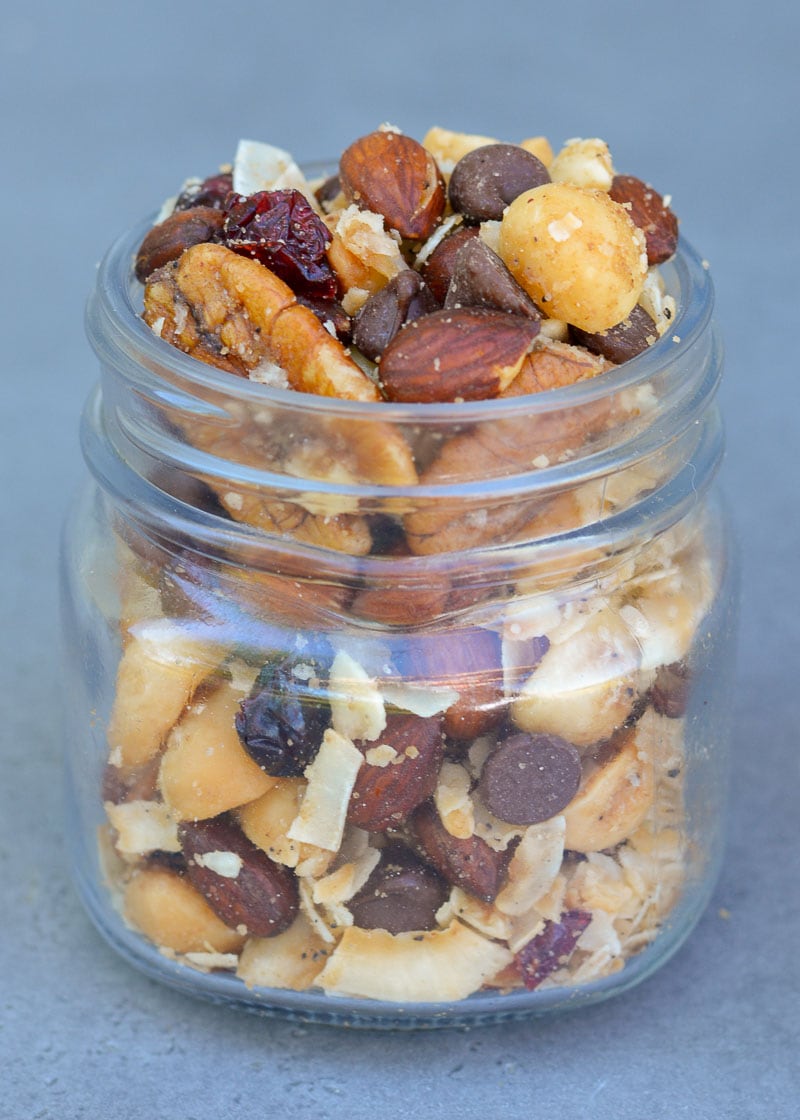 https://www.maebells.com/wp-content/uploads/2015/02/Grain-Free-Granola-with-Cranberries.jpg