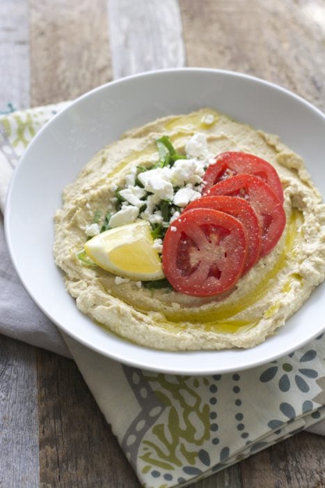 Easy Feta Hummus, super quick and healthy! A perfect Greek inspired snack! www.maebells.com