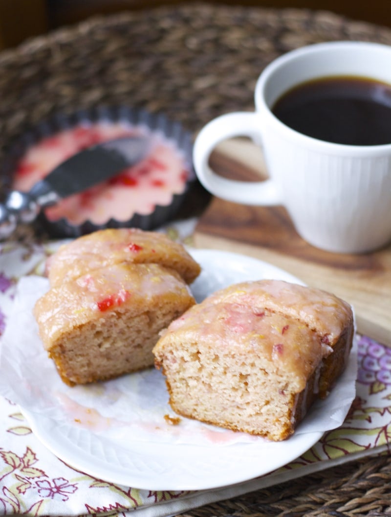 Super simple Strawberry Lemon Bread that tastes just like spring! Bursting with fresh berries and lemon juice!