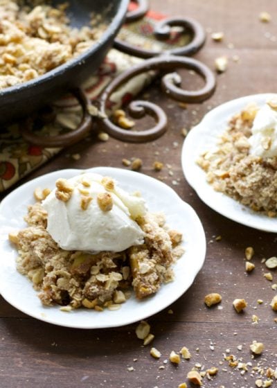Peanut Butter Honey Apple Crisp, perfectly sweet and simple!