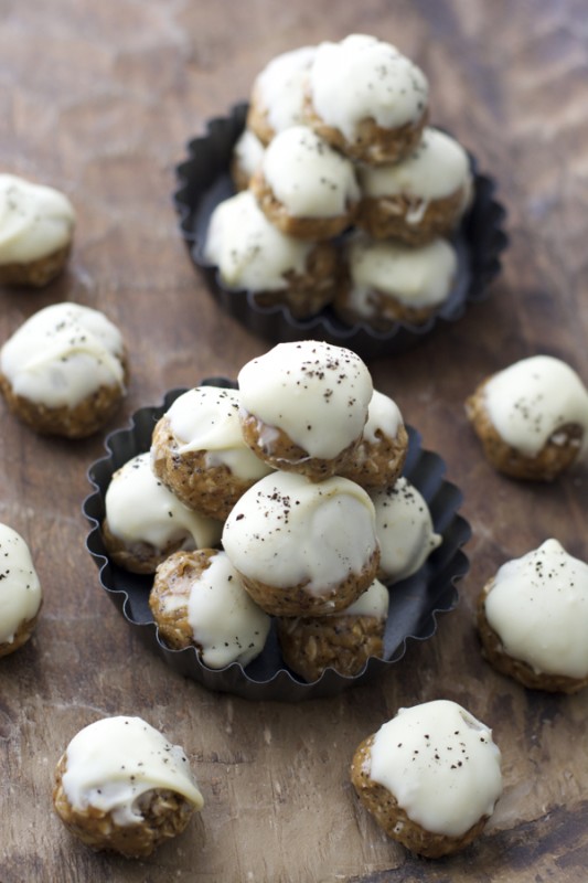 Almond Butter Espresso Balls, the most unbelievably addicting snack ever! Healthy, easy, and delicious! {gluten free}