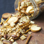 Sweet and Spicy Sesame Snack Mix