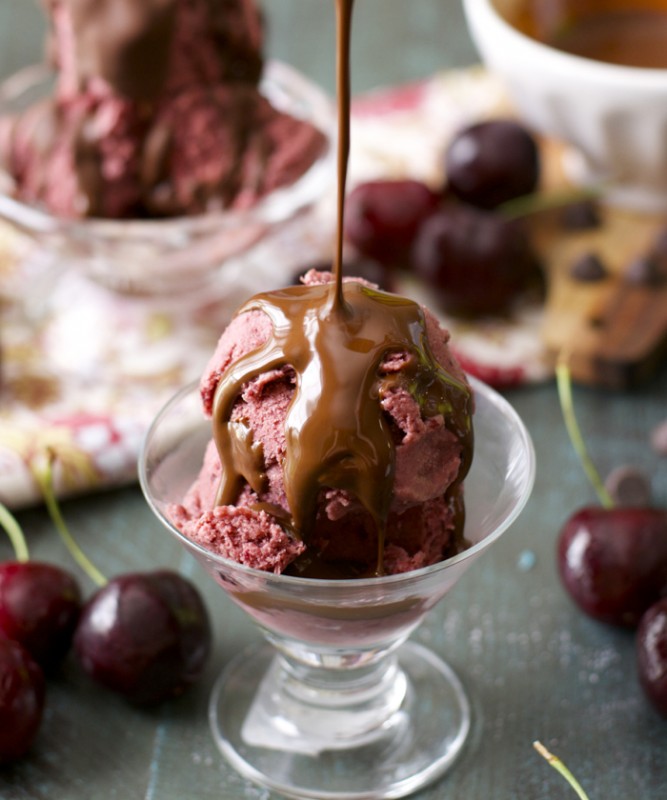 This delightful Chocolate Cherry Frozen Yogurt is the perfect lightened up sweet treat! Low carb options are included!