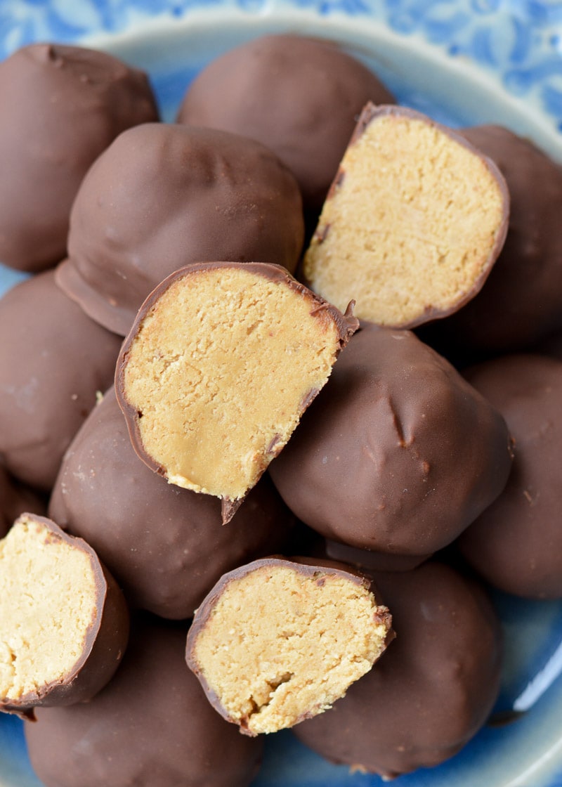 Keto protein peanut butter balls no bake - Family on Keto