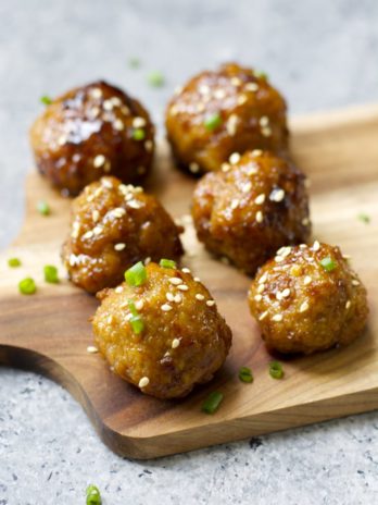 Spicy Asian Meatballs! These are great as an appetizer or quick dinner!