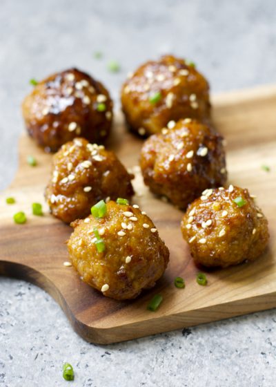 Spicy Asian Meatballs! These are great as an appetizer or quick dinner!