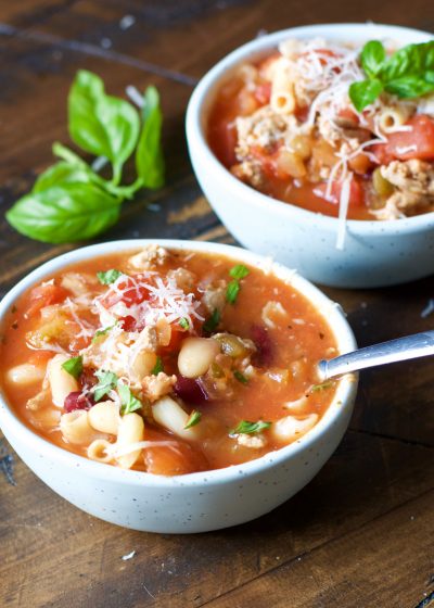 Slow Cooker Pasta Fagioli! A really simple, hearty meal that is perfect for your crock pot! And totally gluten free!