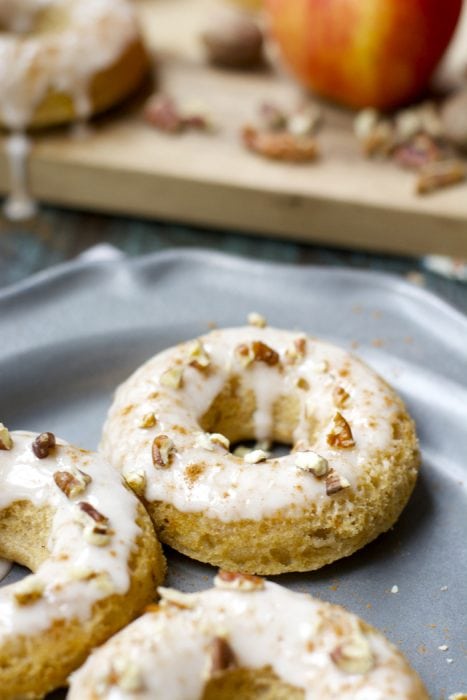Apple Pie Donuts! Totally gluten free and packed with apples and cinnamon! The perfect Fall breakfast! 