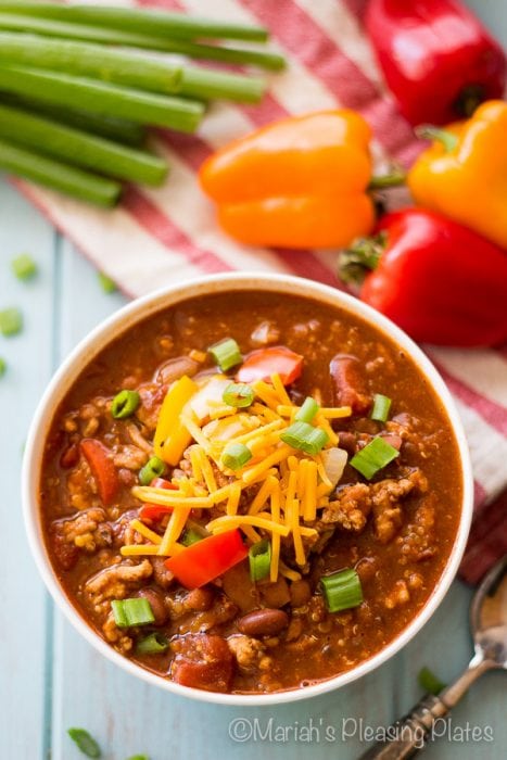 Slow Cooker Quinoa Chili 