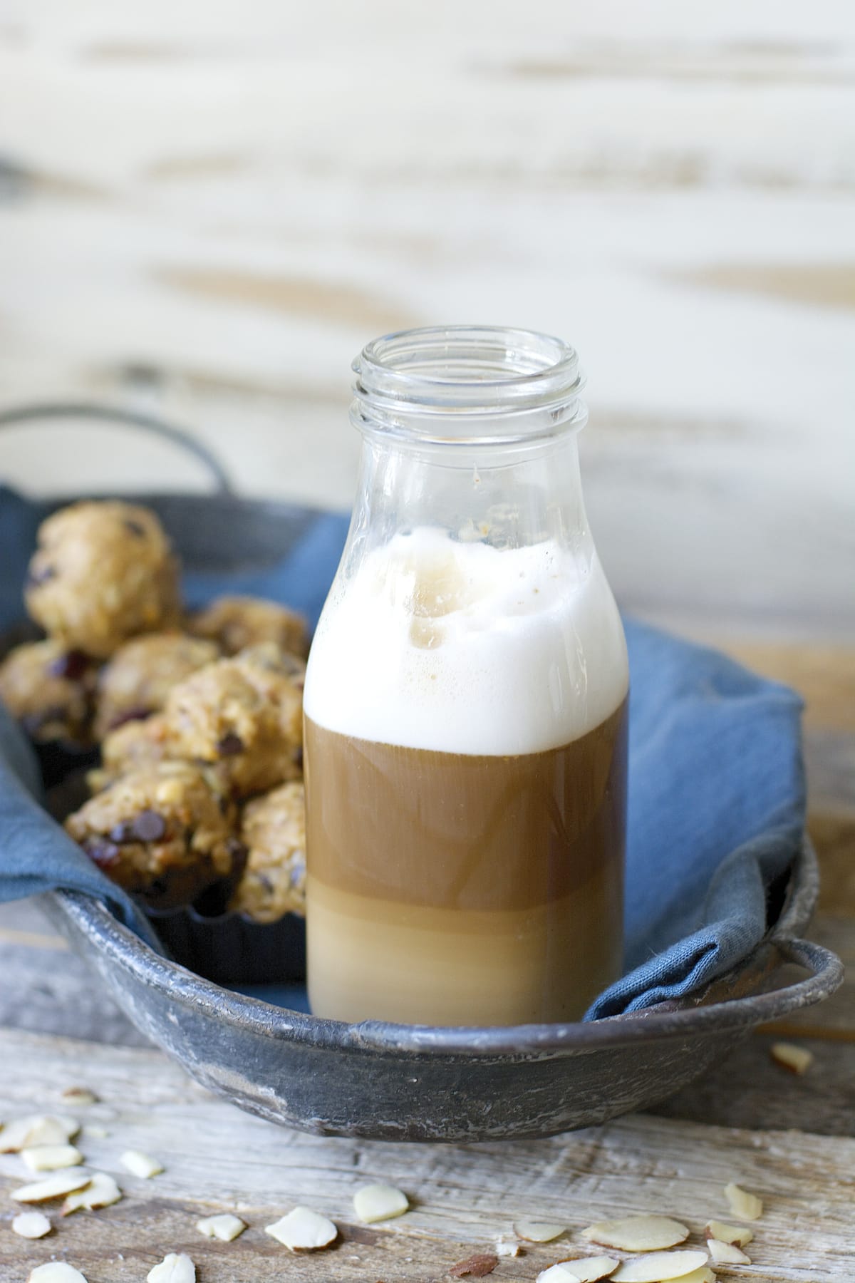 Creamy Vanilla Almond Butter is paired with warm frothy milk and espresso for a beautiful Almond Vanilla Latte!