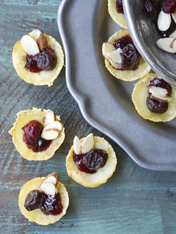 Cherry Almond Brie Bites! These delicious five ingredient appetizers are gluten free and SO GOOD!