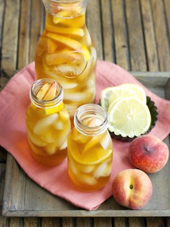 Sweet and refreshing Vanilla Peach Tea is the perfect Summer drink! Serve with fresh peach and lemon slices for simple Summer entertaining!