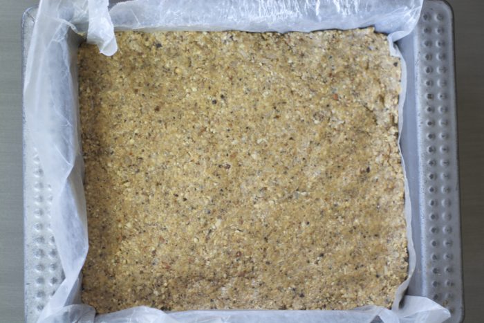 These five ingredient No Bake Toasted Coconut and Almond Granola Bars are super simple to make! These gluten free, paleo friendly snacks will be your new favorite!