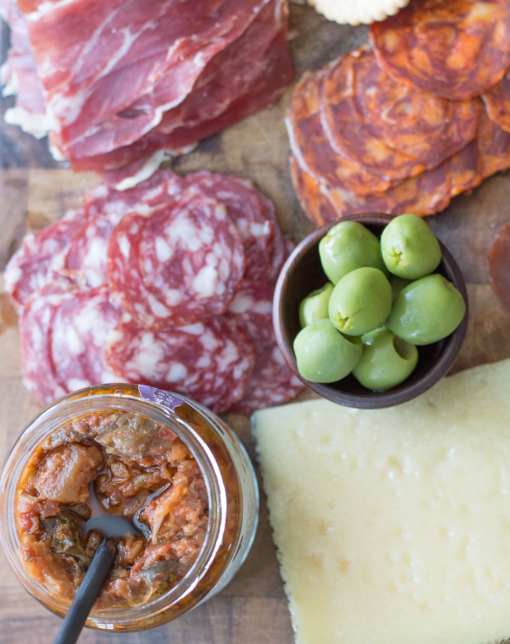 I am a sucker for a good appetizer platter. There is nothing better than a nice big Charcuterie board packed with cured meats and fancy cheeses.