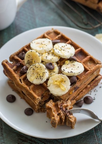 Add these Flourless Peanut Butter Protein Waffles to your morning routine! These gluten free waffles are a great easy meal prep option! 