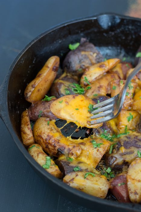 Quick and easy One Pan Chipotle Potatoes! This is the perfect sweet and spicy side dish to mix up your dinner routine!