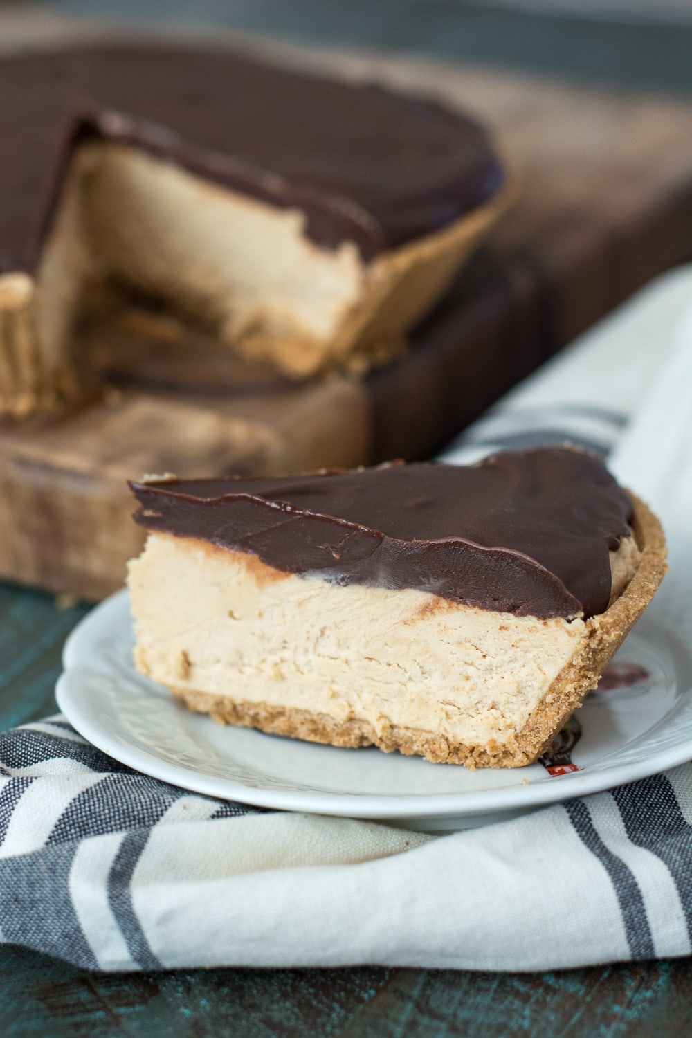 Creamy Peanut Butter Filling is topped with Dark Chocolate Ganache for the perfect easy and gluten free Peanut Butter Cup Pie
