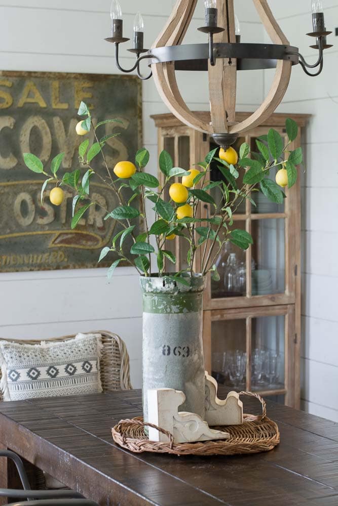 Easy Ways to add Farmhouse Style on a Budget! Affordable farmhouse decor perfect for creating the Fixer Upper look! 