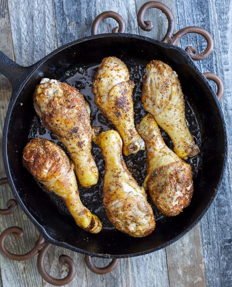 These Spicy Drumsticks with Mexican Rice are made in ONE pan and ready in under 30 minutes!