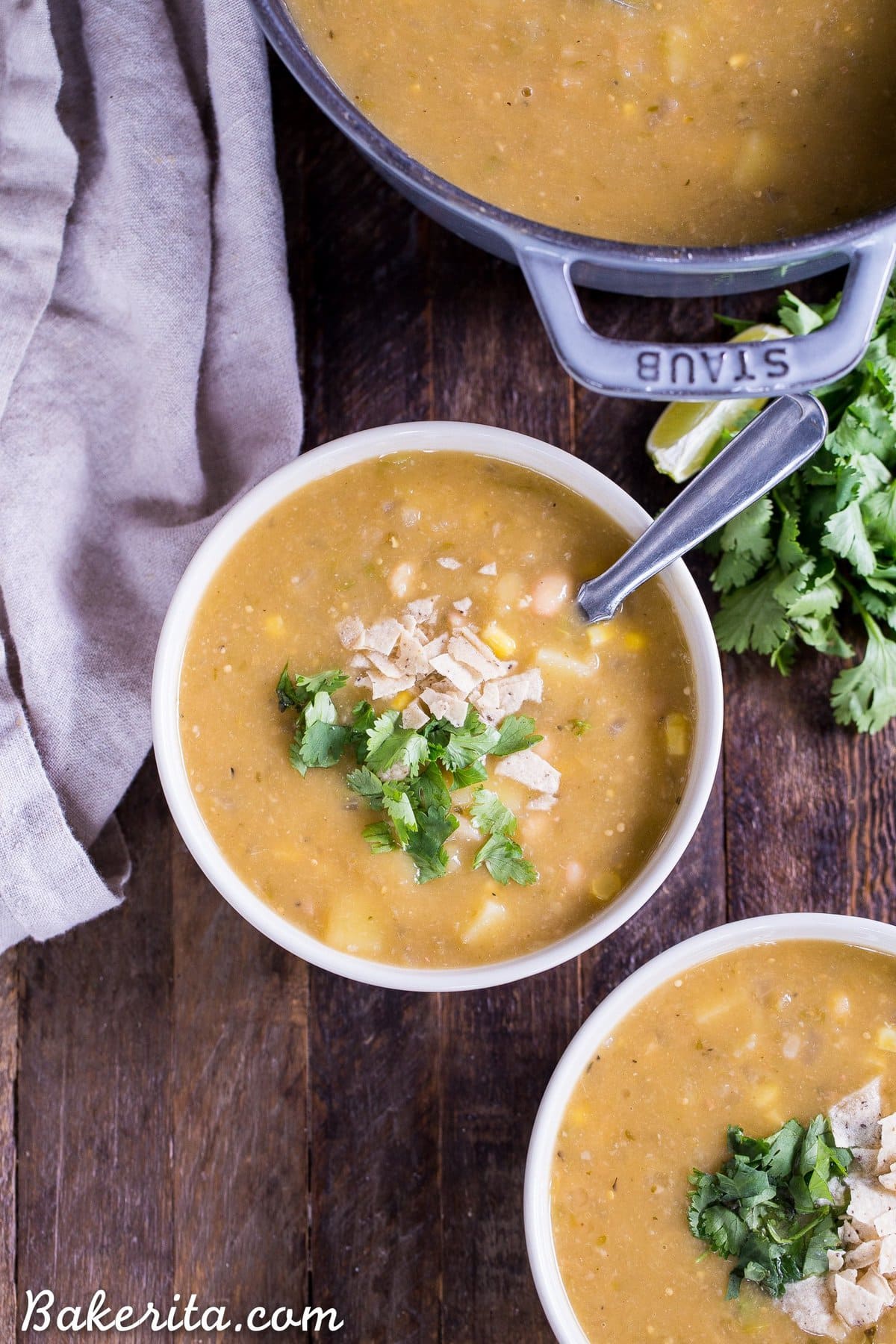 20+ des meilleures recettes de soupe sans gluten parfaites pour les mois d'automne et d'hiver ! Vous allez adorer la facilité avec laquelle cela rend la planification des repas ! #mealprep #slowcooker