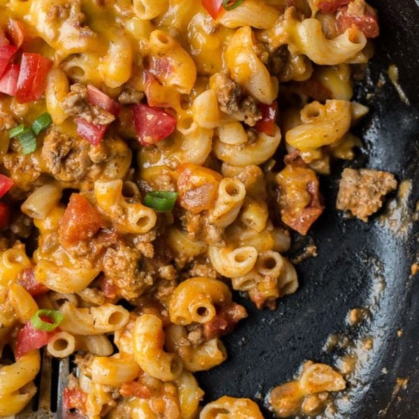 Easy Chili Mac Recipe (the BEST!) Maebells
