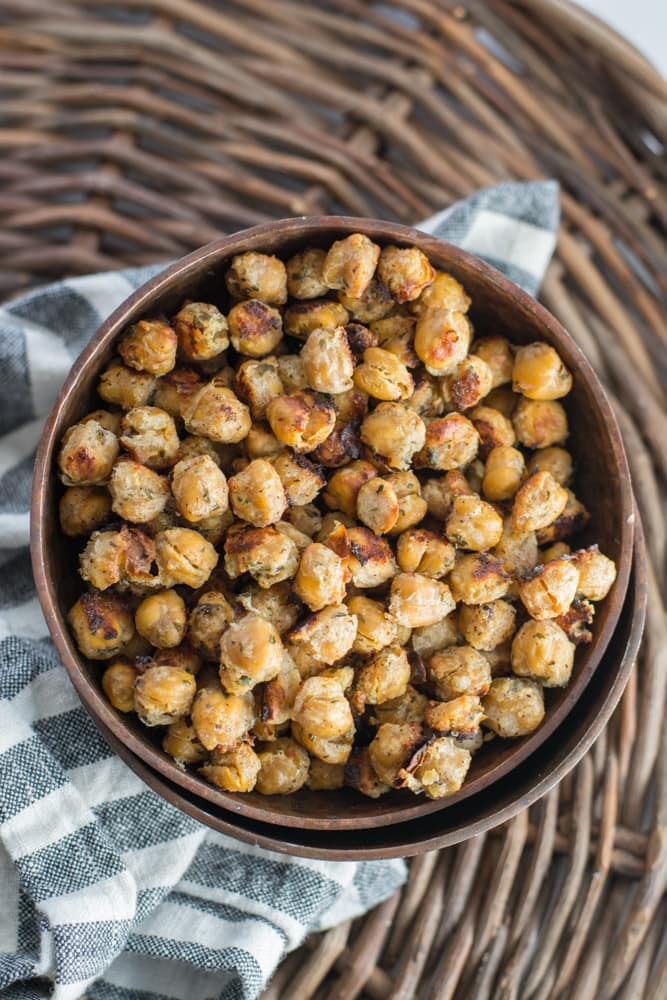 top view of crunchy roasted chickpeas in a bowl