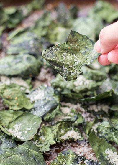 How to Cook Crispy Kale Chips