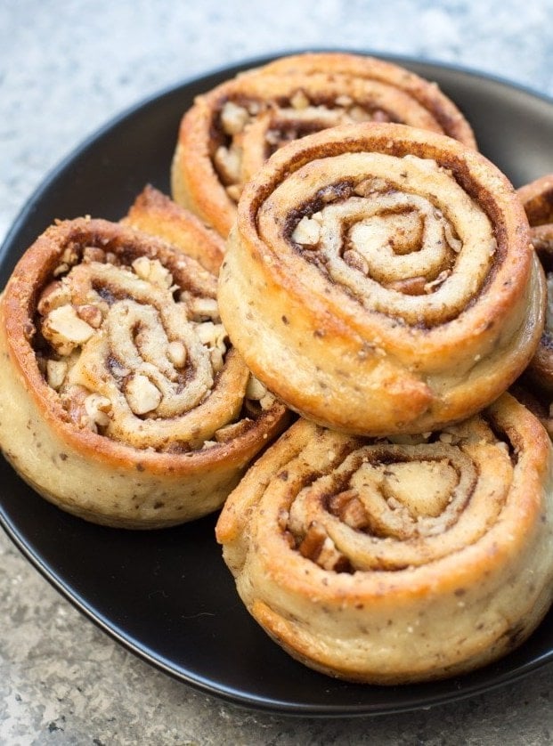 You’d never guess that these Keto Cinnamon Rolls are low-carb! There’s just 2 net carbs per roll, and they’re so easy to make!