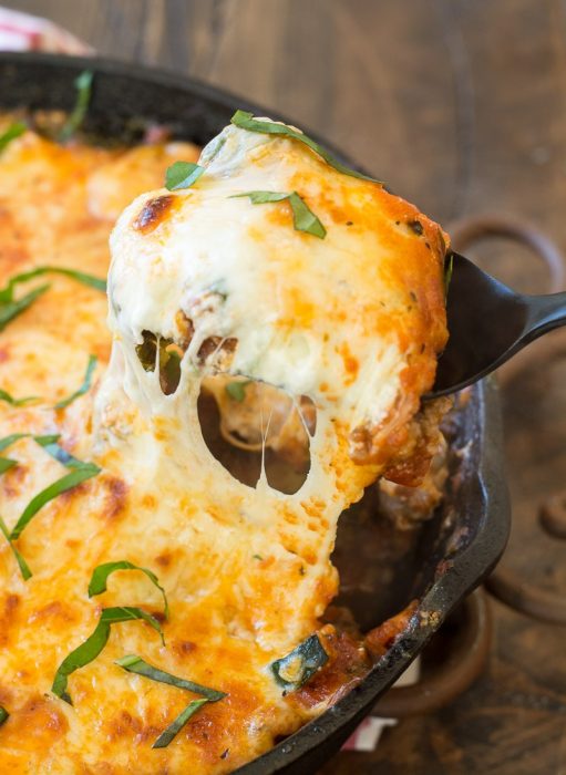 This Keto Lasagna Skillet has everything you love about lasagna with none of the work! Ready in 30 minutes and only 5 net carbs per serving this is a low carb recipe you’ve got to try!