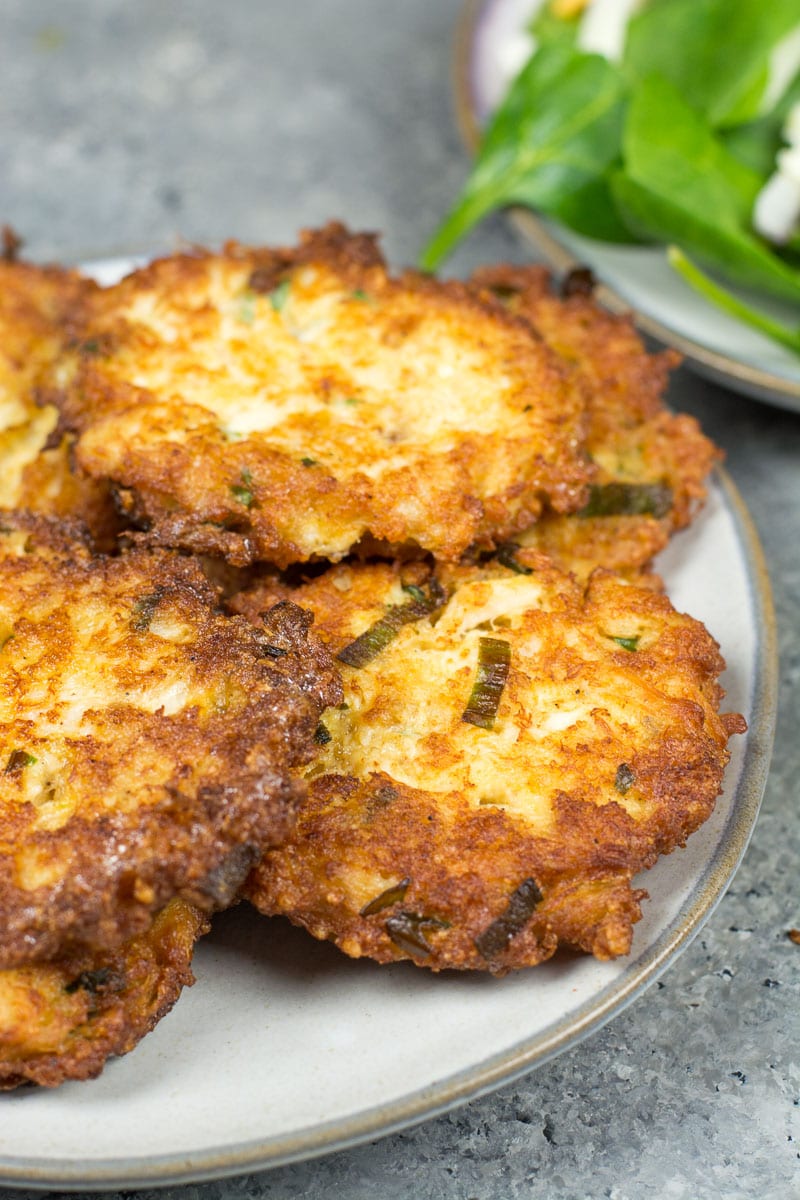 These are the best Keto Crab Cakes! They are perfectly tender on the inside and crispy on the outside and have less than one net carb each!