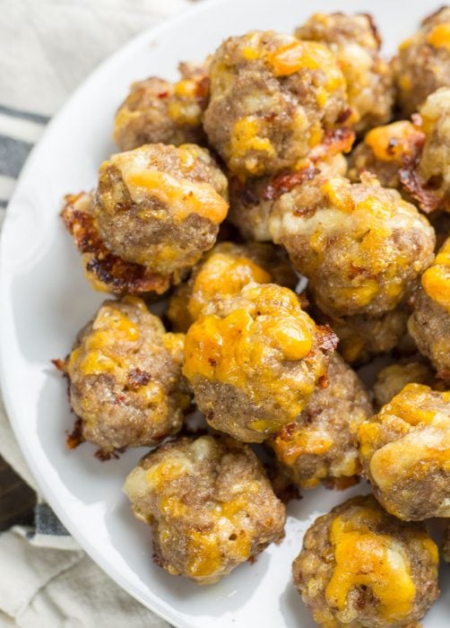 These easy 5 Ingredient Keto Sausage Balls are perfect for keto meal prep, an easy grab and go breakfast or even an appetizer! These sausage balls are just 0.8 net carbs per ball and couldn't be easier to make!