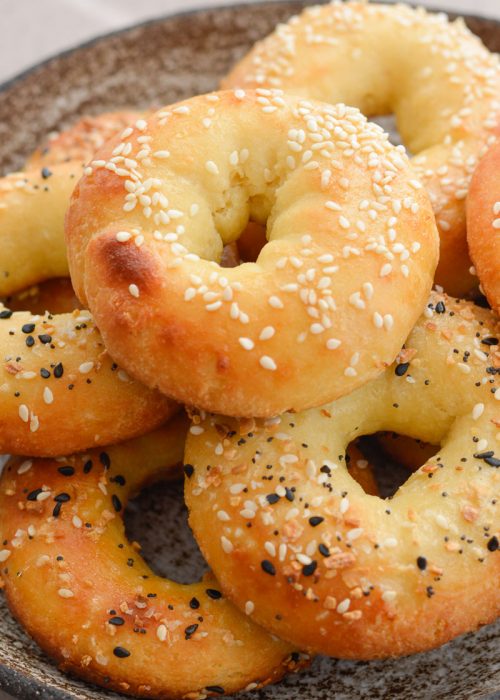 These Easy Keto Bagels make the best low carb breakfast sandwiches! At about 3 net carbs this is a gluten free, keto-friendly bagel recipe you will love!