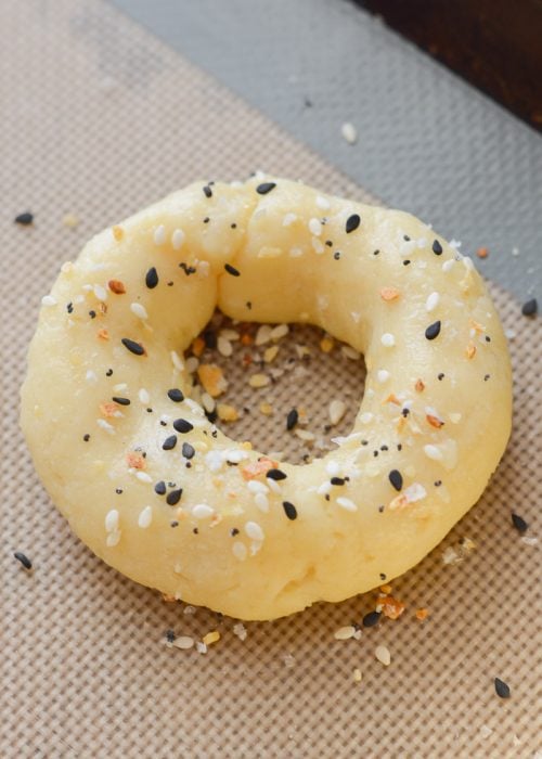 These Easy Keto Bagels make the best low carb breakfast sandwiches! At about 3 net carbs this is a gluten free, keto-friendly bagel recipe you will love!