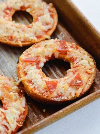 These Keto Pizza Bagels are the perfect low carb, gluten free pizza recipe. Each serving size has under 5 net carbs each and is sure to satisfy your pizza cravings!